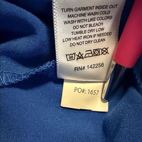 Figs Men's / Women’s Technical Collection Royal Blue Scrub Top - Size Large - Picture 7 of 7